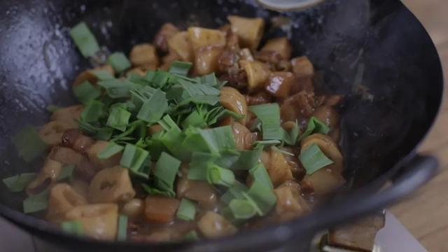 红烧酿面筋的做法，红烧面筋的家常做法