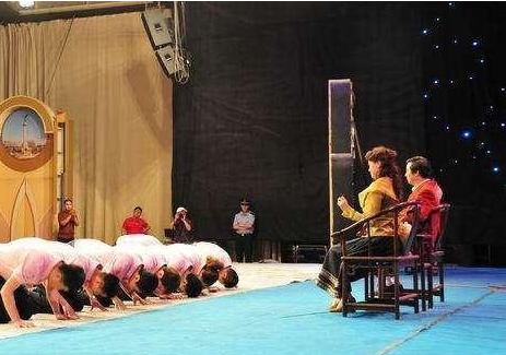 保代是什么意思，引保代三师什么意思（相声界传统仪式而已）