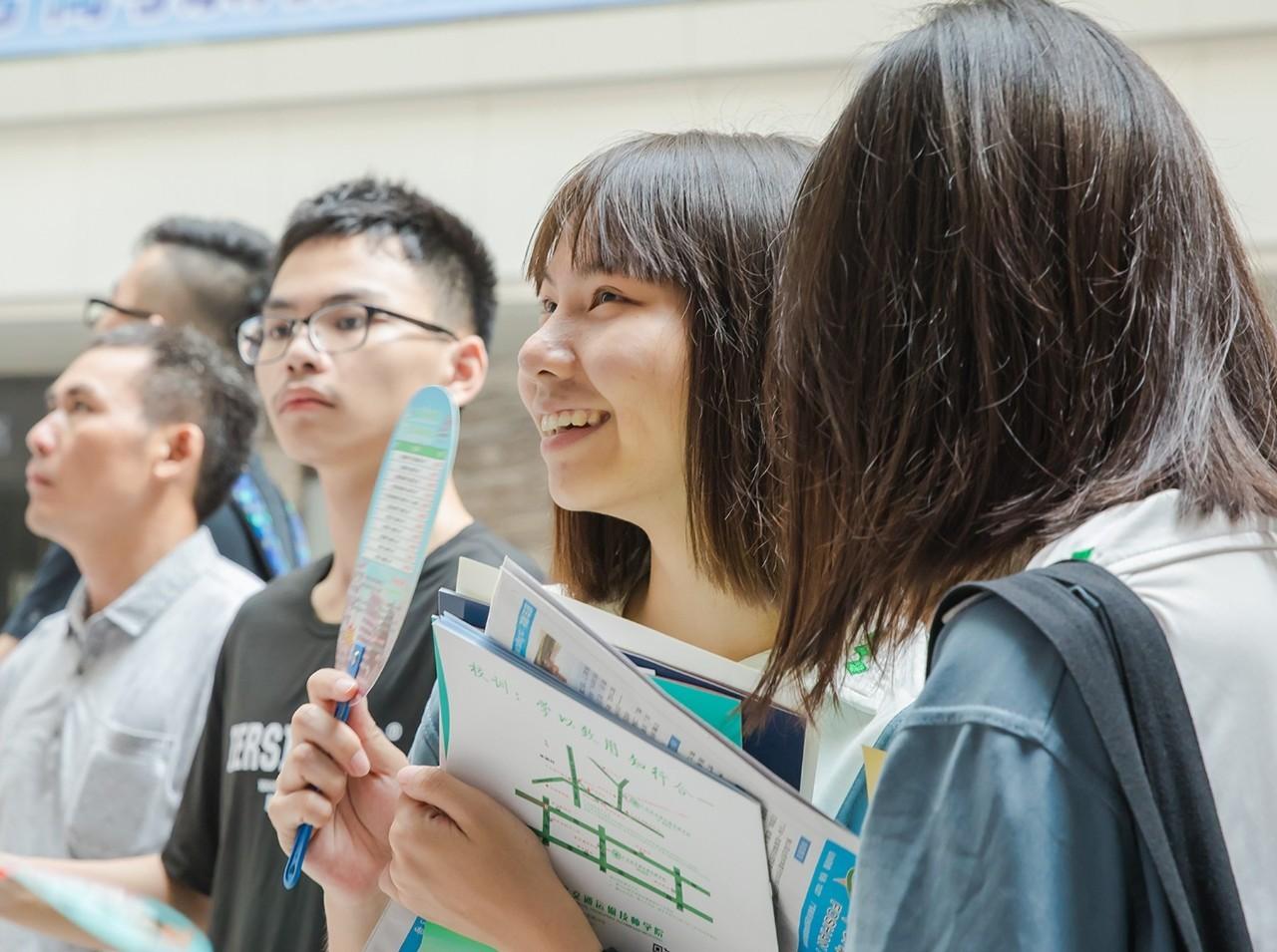 广东新兴中药学校（云浮在建中的2所药科院校）