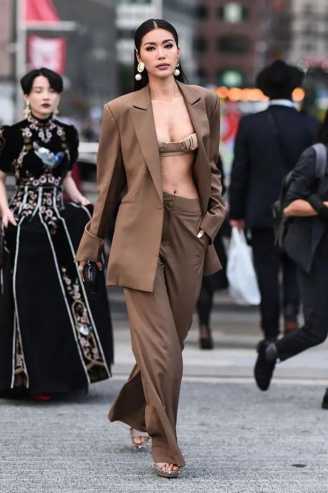 棕色颜色大全图片，咖啡色和棕色的区别（棕色，高级又有温度）