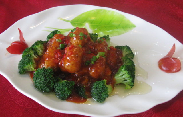 甜不辣是什么做的，甜不辣是什么（没吃过的建议大家一定要尝）