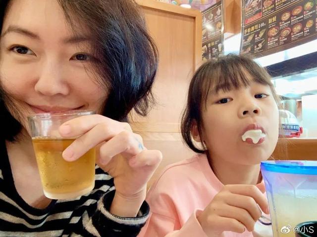 梦见蛇缠腰上是什么意思，梦见蛇缠在腰上（当上皇后也逃脱不了生儿子的压力）