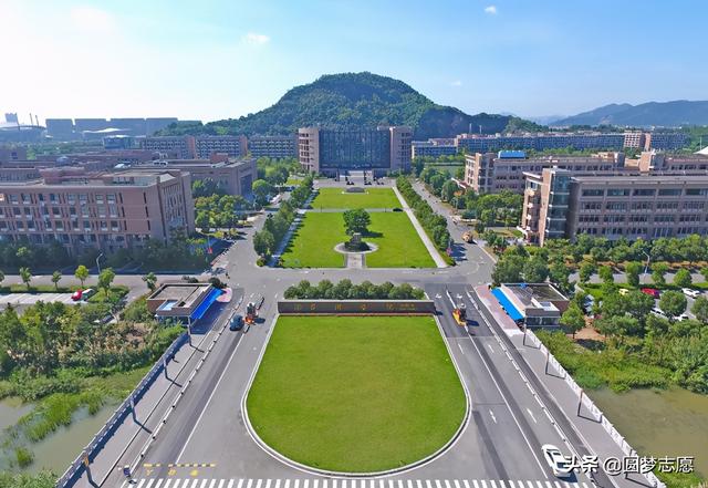 台州学院是几本大学，文山学院是几本_是一本还是二本大学（台州学院、丽水学院等哪个分最低）
