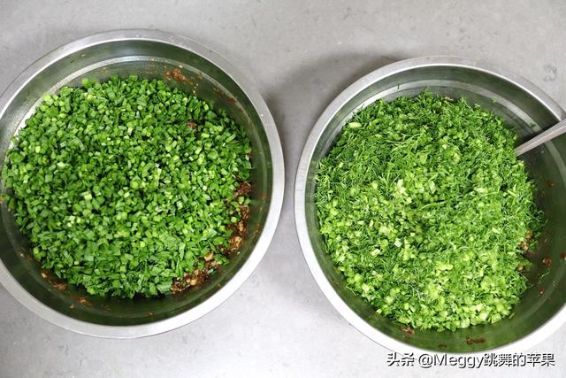 饺子的包法：花边饺子包法，饺子的包法（我家吃饺子一锅俩馅）