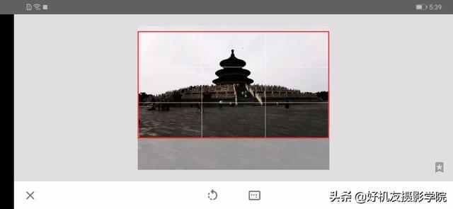 如何将照片制作黑白剪影的效果，照片怎么做成黑白剪影（如何用snapseed将手机照片制作成为图中图的二次曝光剪影效果）
