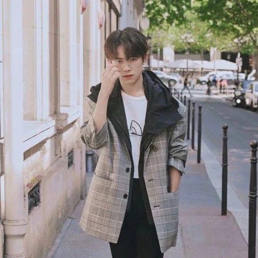 tfboys头像，TFBOYS微信（明星头像壁纸）