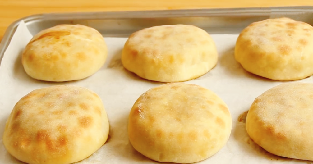 【烤包子】做法步驟圖 吃一個(gè)就忘不了 真香-起舞食譜網(wǎng)