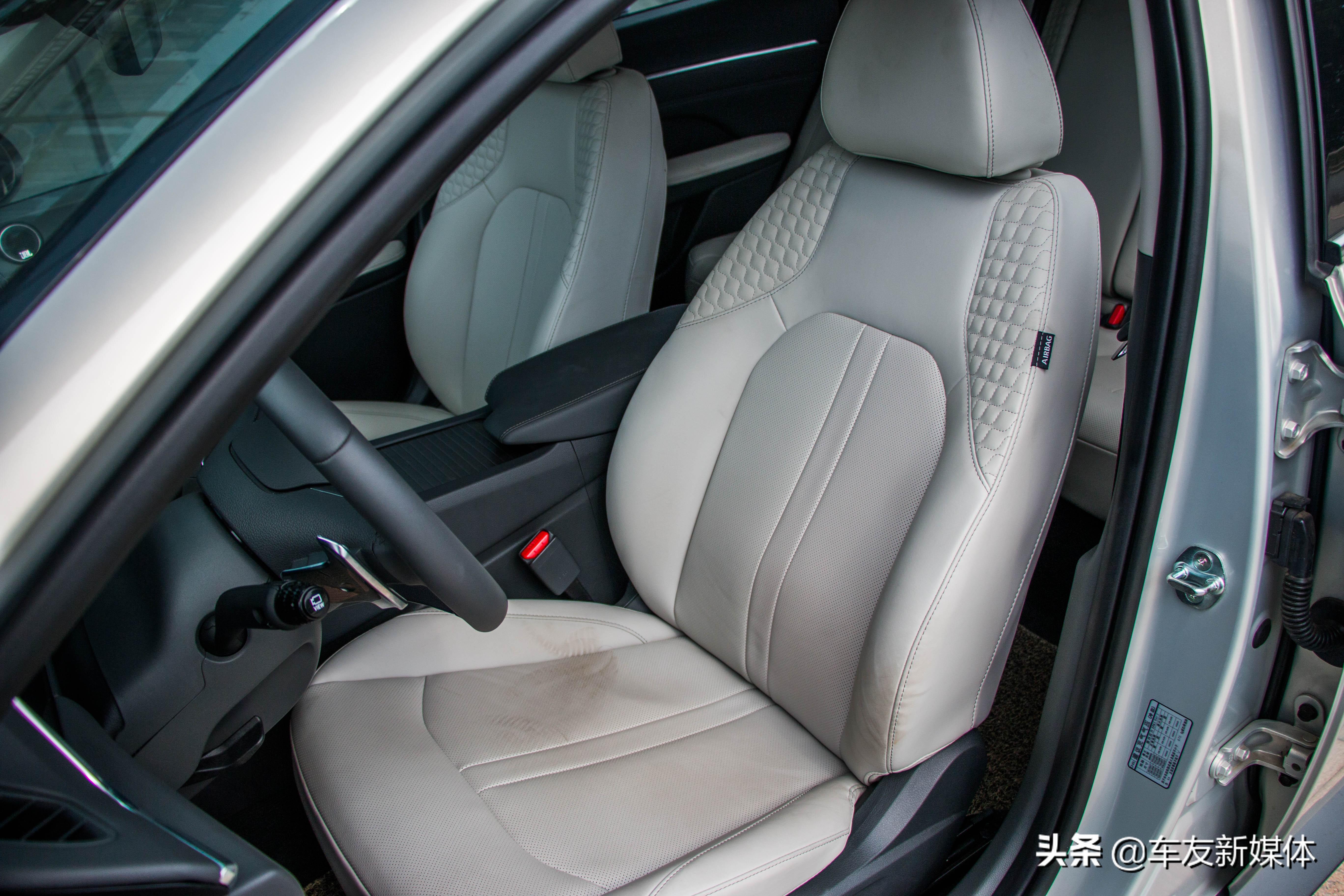 北京现代索纳塔第八代，北京现代索纳塔8代新款多少钱（深度试驾北京现代第十代索纳塔）