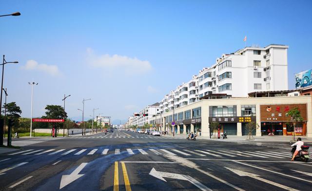 嵊州市属于哪个省哪个市,嵊州是哪个省(浙江绍兴嵊州市数一数二的大镇