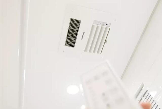 卫生间浴霸哪种好，卫生间用哪种浴霸好（卫生间想装个浴霸）