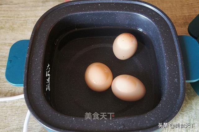 松子玉米的做法，玉米馒头怎么做才能松软好吃视频（玉米这样做也太好吃了吧）