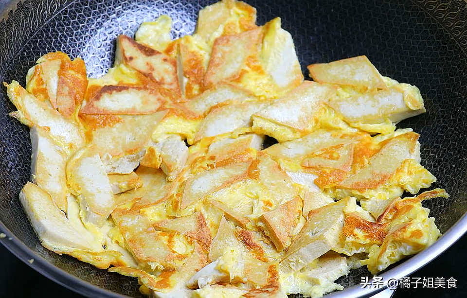 圖片[4]-【韭菜炒雞蛋豆腐】做法步驟圖 比紅燒肉還要香 一看就會-起舞食譜網