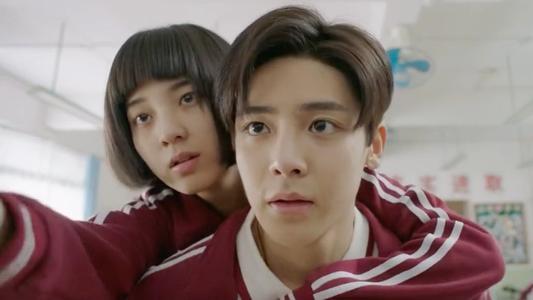 昊,侯明昊高清照片(《人不彪悍枉少年》天降侯明昊打败竹马张耀图片)