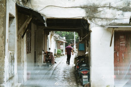 中国十大魅力古镇，去过一半以上你就是旅游大神