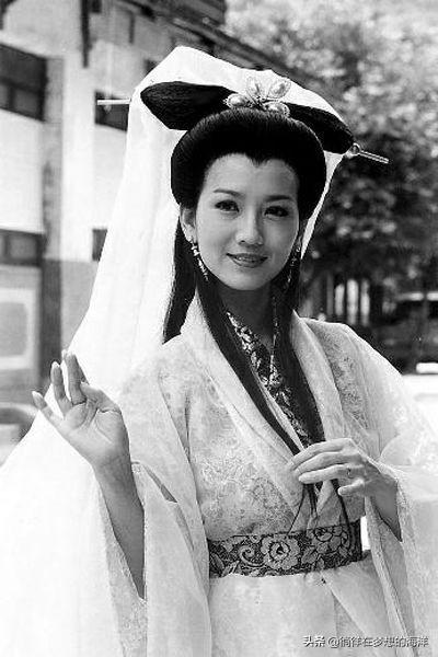 文曲星简单介绍，文曲星是谁（盘点那些被老天眷顾的风流才子们）