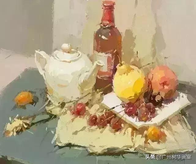 花瓶怎么画简单好看，花瓶怎么画好看又简单（色彩如何画好陶罐、塑料瓶、玻璃器皿等）