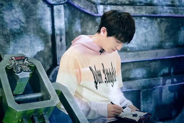 林更新女友是谁，林更新的女朋友是谁呀（到底哪个才是正牌女友）