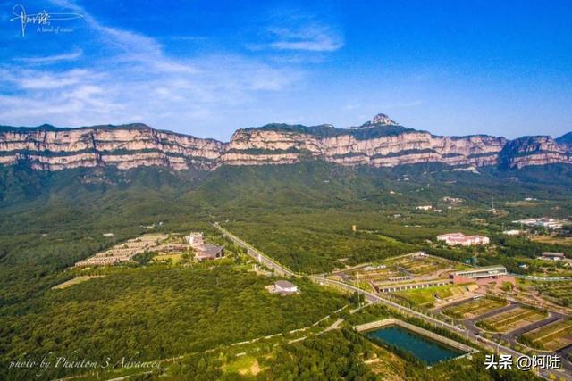 中国十大滑翔伞基地，中国滑翔伞哪里最好（世界一流”的国际滑翔基地）
