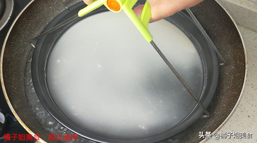 圖片[5]-【涼皮】做法步驟圖 張張皮薄如紙 彈性十足 吃一夏天也不膩-起舞食譜網