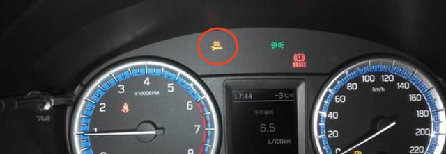 铃木锋驭保养灯怎么消除，铃木锋驭保养灯如何归零（锋驭骁途、维特拉、启悦怎么消除保养提示灯）