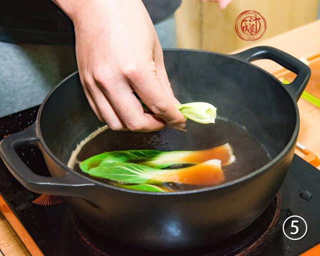 公仔面和方便面的区别，公仔面和方便面的区别是什么（只因它平价却温暖人心）