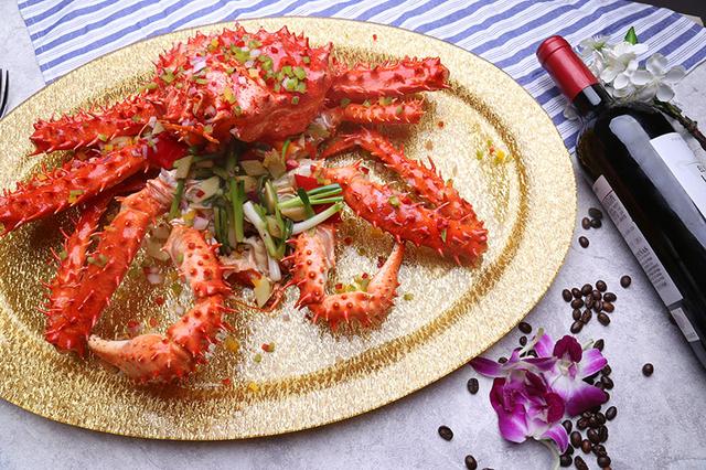 蒜蓉帝王蟹的做法，蒜蓉帝王蟹（避风塘帝王蟹）