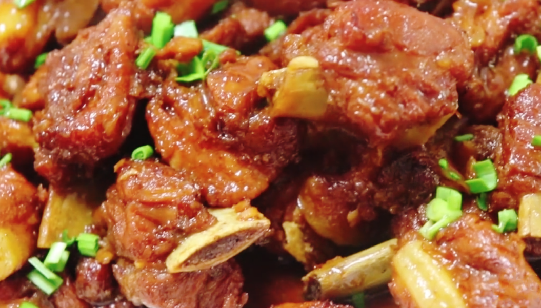 【糖醋排骨】做法步驟圖 不油炸 酸甜可口好吃不油膩-起舞食譜網(wǎng)