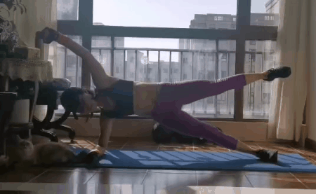 在家练习弹跳方法，如何在家训练弹跳（抗疫情宅在家，适量运动不可少）