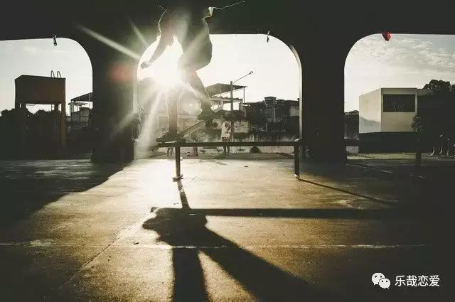 异地恋分手的征兆，异地恋分手的征兆有什么（异地恋分手，有哪些征兆）