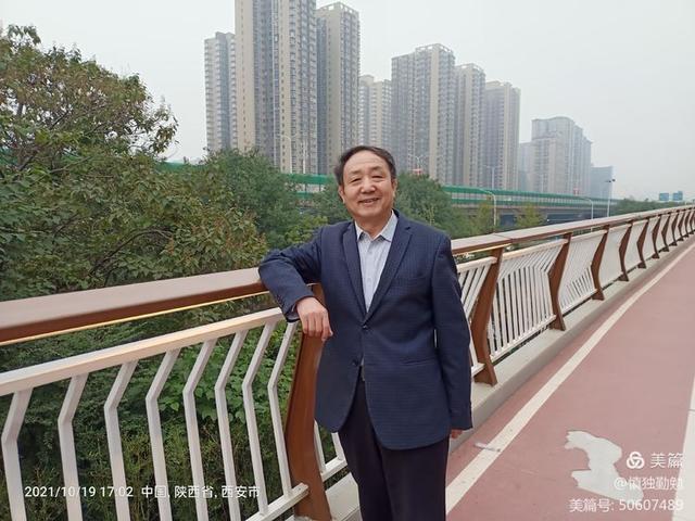 周秀良篆书五言绝句50首