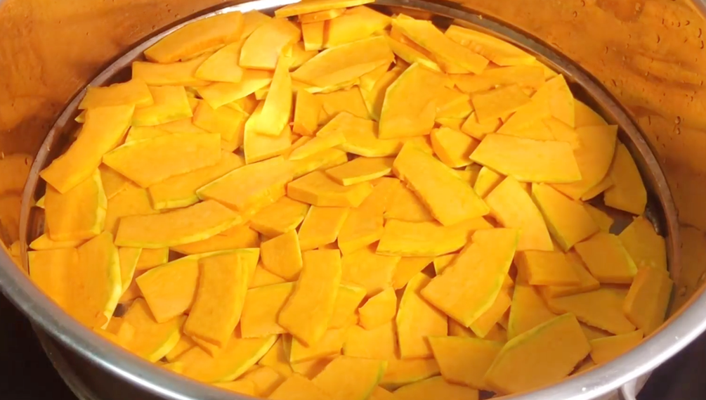 图片[2]-【红糖南瓜丸子】做法步骤图 不熬粥烙饼 软糯香甜上桌就光盘-起舞食谱网