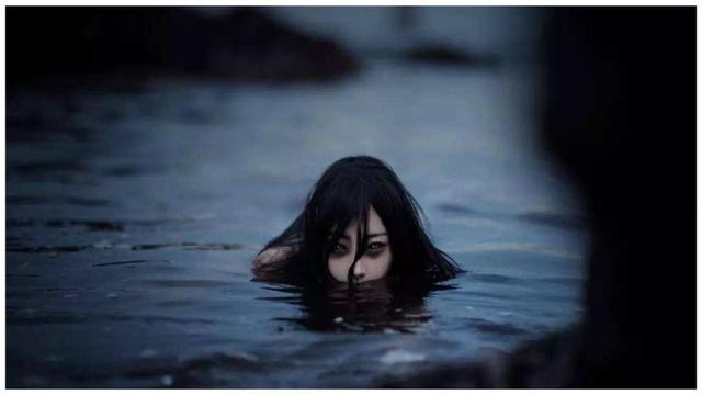 霍玲为什么变成禁婆，盗墓笔记霍玲为什么变成禁婆（《盗墓笔记》吴邪在西沙海底墓里遇到的禁婆到底是一种什么怪物）