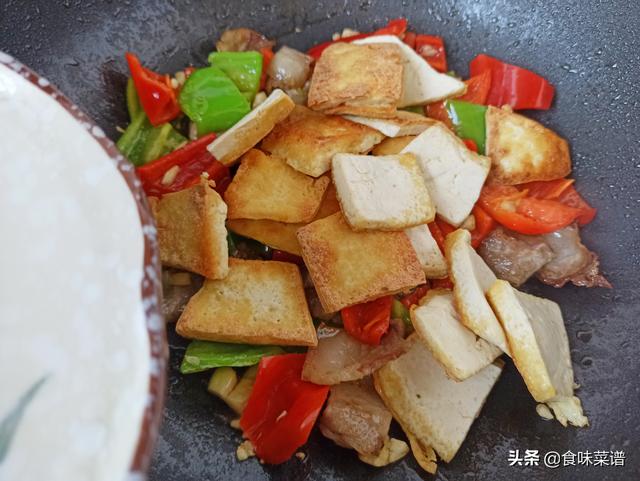 豆腐配什么菜好吃，豆腐和其他菜搭配做法（教你5种不同做法）