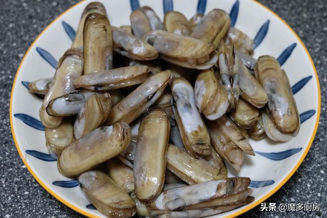 蛏子的家常做法，简单一炒就是一盘美食（蛏干怎么做好吃家常做法）