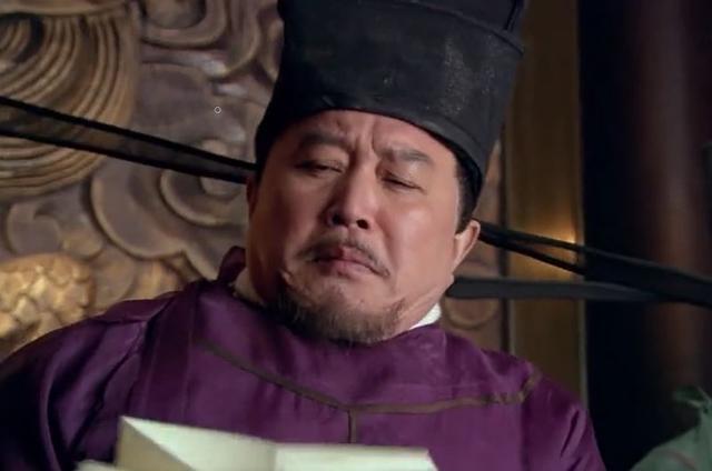 而在其它很多地方,秦桧跪像却有5个人,多出的3个人分别是:万俟卨,张俊