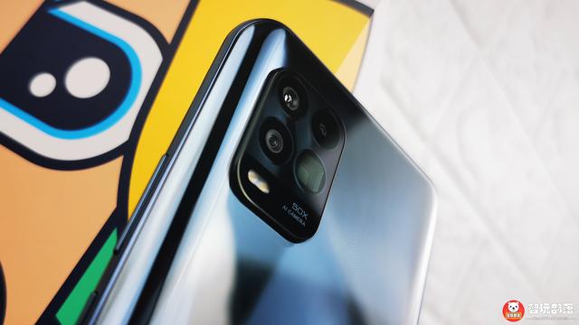 小米10青春版，小米10与小米10青春版区别（八年前150克的青春）