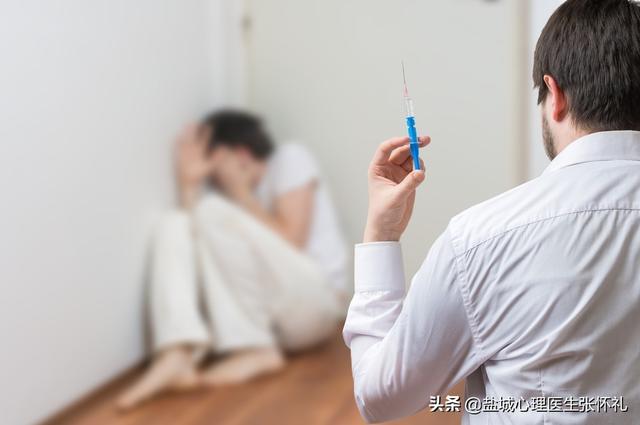 青春型精神分型症，青春期精神分裂症的病因和病症是什么（孩子康复的路到底怎么走）