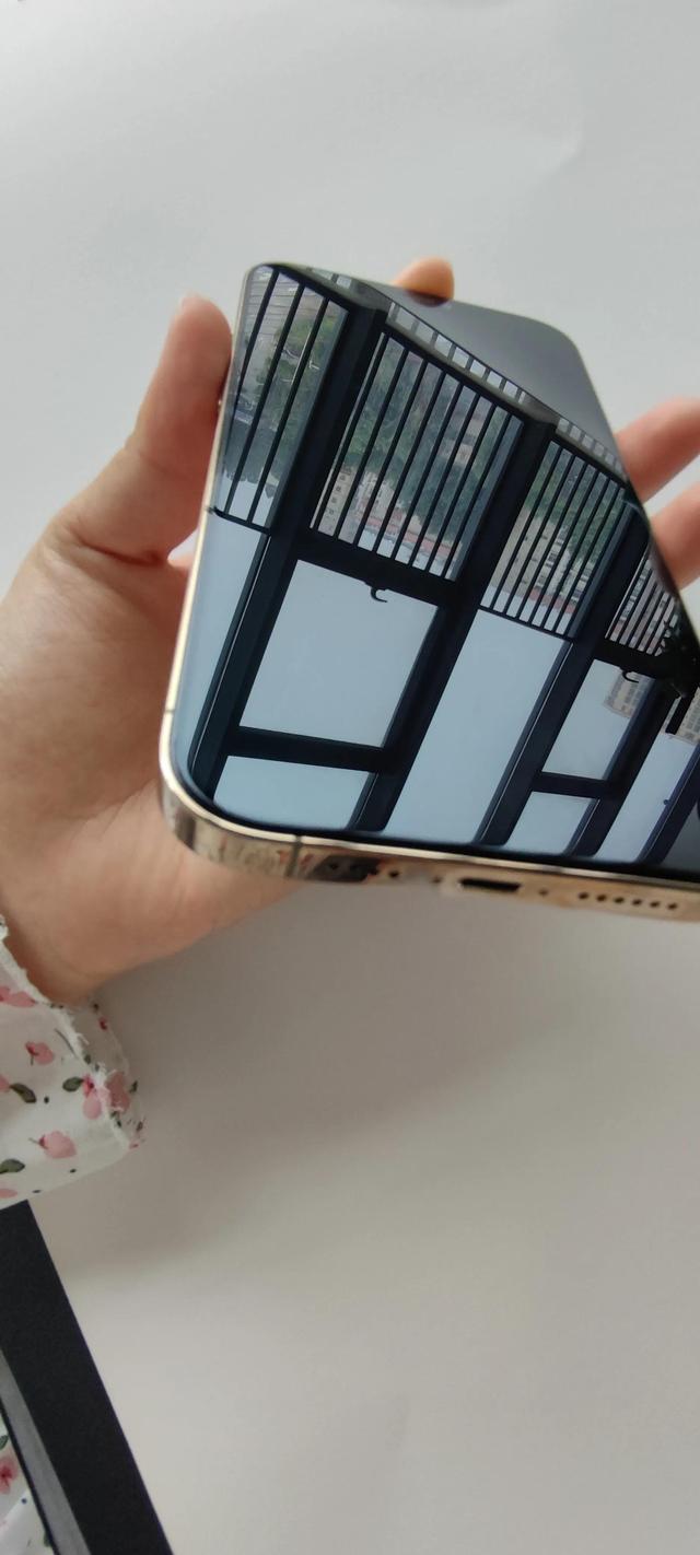 镀膜玻璃怎么钢化，镀膜钢化玻璃是什么意思（max手机保护贴膜钢化膜）