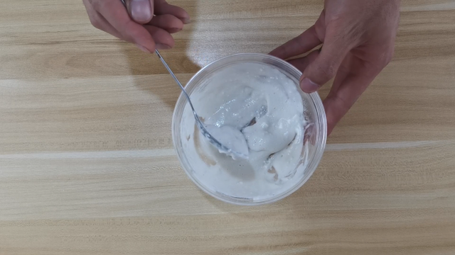 怎样自制万能胶水，怎样自制万能胶水简单（教你一招自制万能胶水）