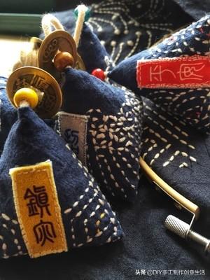 手工香囊怎么做又简单又漂亮，香囊的简单做法（一小块布绣上最简单的图案）