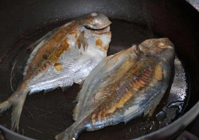 鱼怎么煎才好吃，巴沙鱼怎么煎才好吃（学会这3个诀窍）