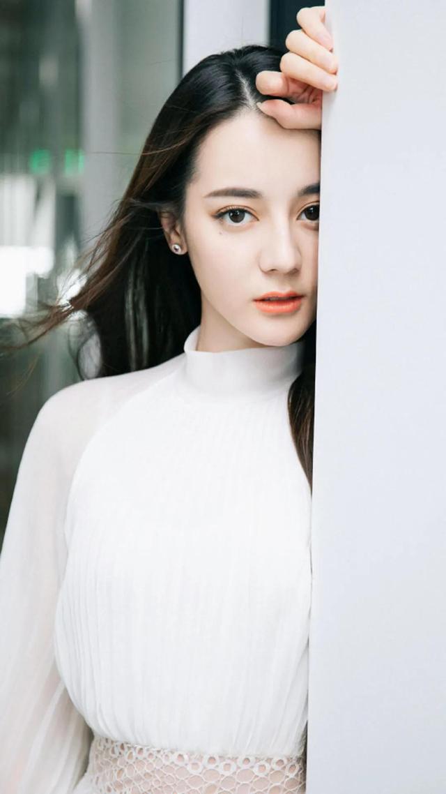 没有想过当女神的迪丽热巴确是无数人的女神