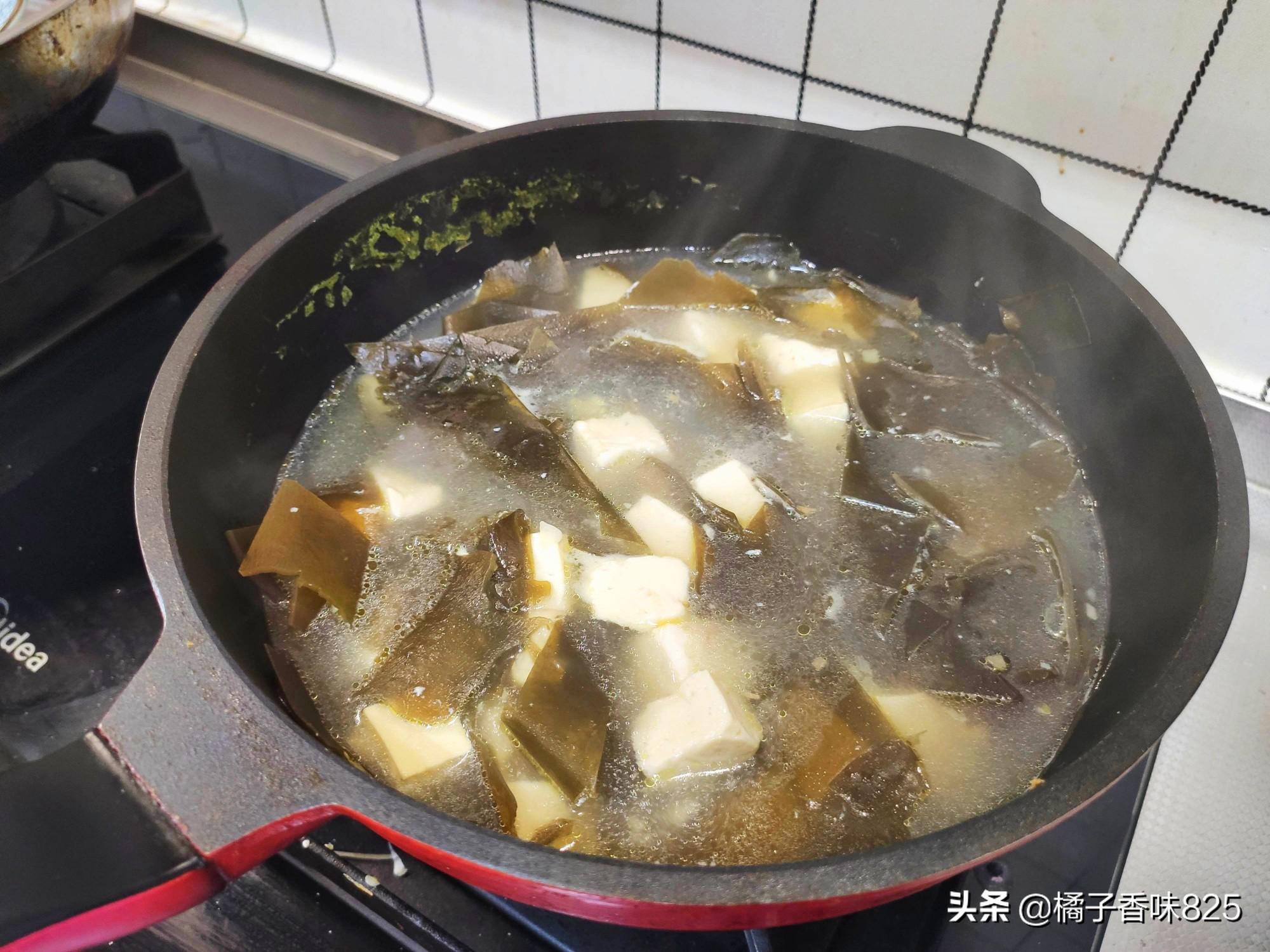 海带豆腐家常做法，10分钟就能做一大锅
