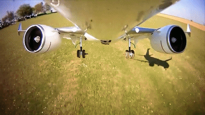 飞机时速多少公里，飞机时速一般是多少（平时觉得坐飞机出行已经够快了吧）