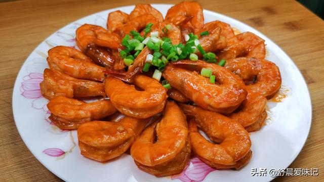 虾蘸料怎么调好吃，水煮虾蘸料怎么调好吃（清蒸大虾的蘸料怎么做）