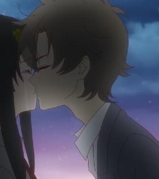 情侣头像动漫头像情头微信，情侣头像动漫头像情头（情侣头像：多庆幸我所贪念的）