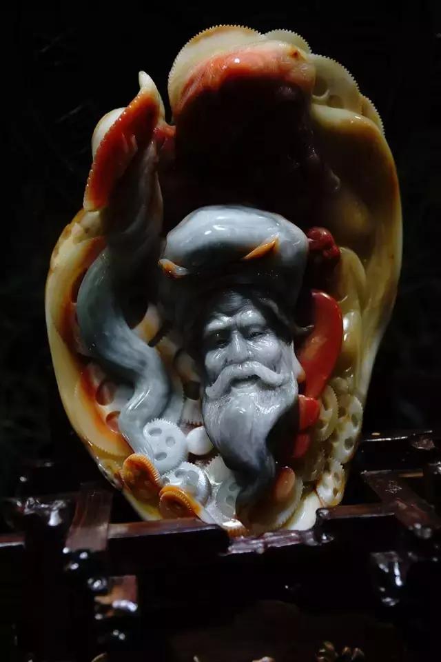 玉雕里那些奇奇怪怪的纹饰，玉石雕刻图片大全（巧夺天工的玉雕，让人惊叹不已）