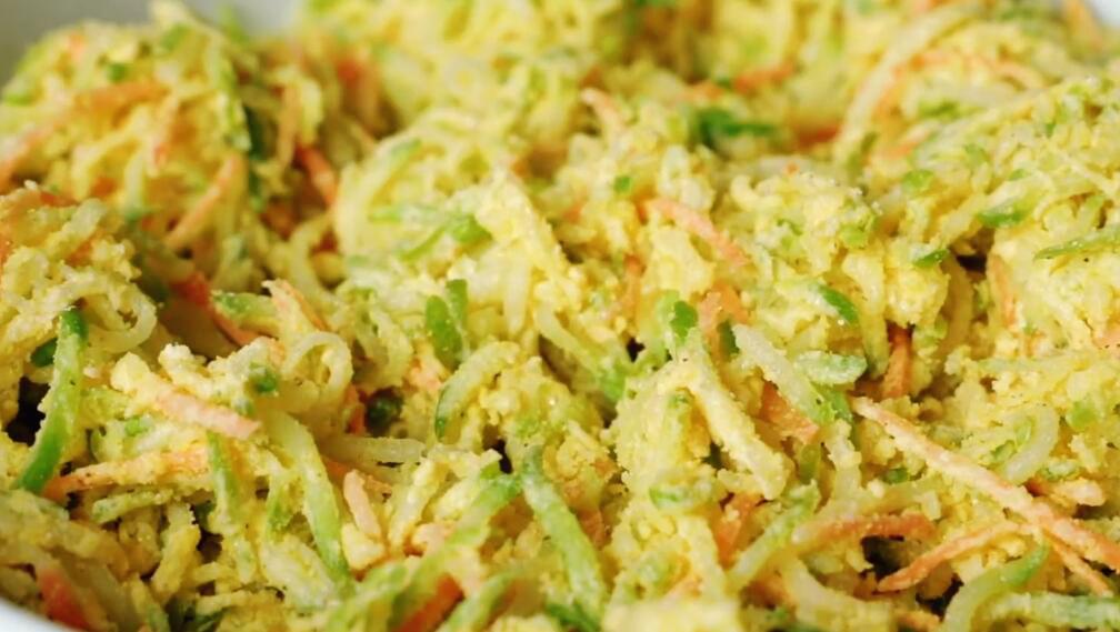 图片[4]-【西葫芦窝窝头】做法步骤图 无水无油 好吃又饱腹-起舞食谱网