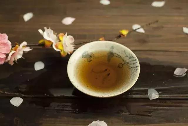 正山小种属于哪类红茶，正山小种属于哪种茶（正山小种、滇红、祁红）