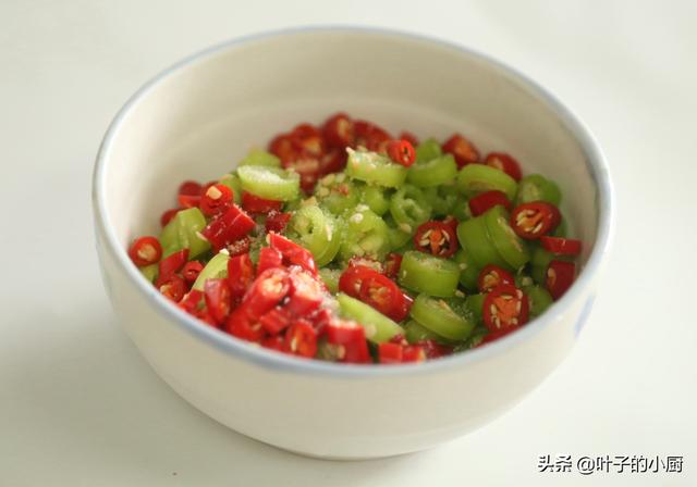 魔芋豆腐能凉拌吗，魔芋豆腐怎样凉拌好吃（几乎“0卡”的食材）